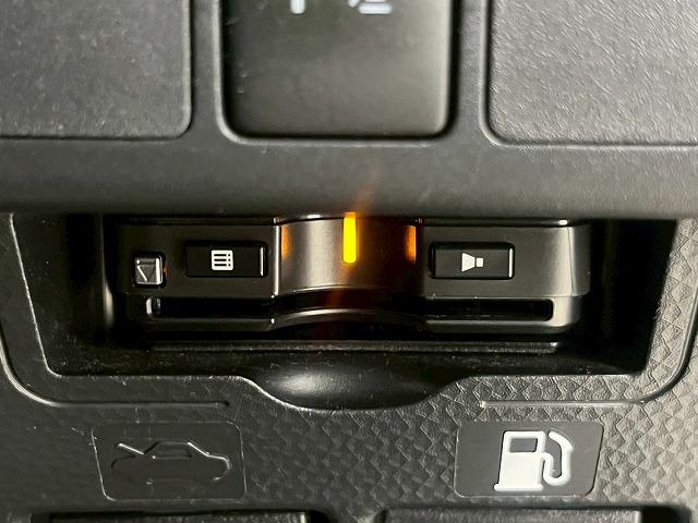 トール カスタムＧ　リミテッド　ＳＡＩＩＩ　アルパインＢＩＧ－Ｘ／両側電動／全方位／Ｂカメラ／ＥＴＣ／シートヒーター／コーナーセンサー／スマートキー／プッシュスタート／横滑り防止装置／衝突軽減ブレーキ／クルーズコントロール／ステアリングリモコン（55枚目）