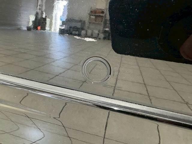 プリウス Ｓツーリングセレクション　モデリスタエアロ／後期／シートヒーター／純正ナビ／フルセグＴＶ／レーダークルーズコントロール／バックカメラ／コーナーセンサー／ステアリングスイッチ／Ｂｌｕｅｔｏｏｔｈ接続／ＬＥＤヘッドライト（12枚目）