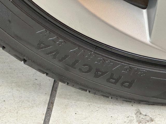 プリウス Ｓツーリングセレクション　モデリスタエアロ／後期／シートヒーター／純正ナビ／フルセグＴＶ／レーダークルーズコントロール／バックカメラ／コーナーセンサー／ステアリングスイッチ／Ｂｌｕｅｔｏｏｔｈ接続／ＬＥＤヘッドライト（30枚目）