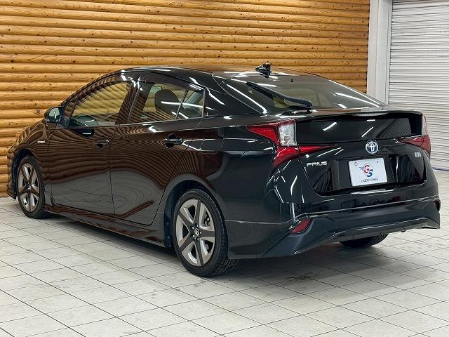 プリウス Ｓツーリングセレクション　モデリスタエアロ／後期／シートヒーター／純正ナビ／フルセグＴＶ／レーダークルーズコントロール／バックカメラ／コーナーセンサー／ステアリングスイッチ／Ｂｌｕｅｔｏｏｔｈ接続／ＬＥＤヘッドライト（45枚目）