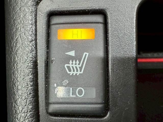 エクストレイル ２０Ｘ　ハイブリッド　エマージェンシーブレーキＰ　全方位カメラ／純正ナビ／クルーズコントロール／シートヒーター／Ｂｌｕｅｔｏｏｔｈ接続／ステアリングスイッチ／フルセグＴＶ／プッシュスタート／ＥＴＣ車載器／デジタルインナーミラー／純正アルミホイール（13枚目）