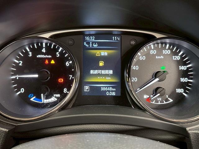 エクストレイル ２０Ｘ　ハイブリッド　エマージェンシーブレーキＰ　全方位カメラ／純正ナビ／クルーズコントロール／シートヒーター／Ｂｌｕｅｔｏｏｔｈ接続／ステアリングスイッチ／フルセグＴＶ／プッシュスタート／ＥＴＣ車載器／デジタルインナーミラー／純正アルミホイール（46枚目）