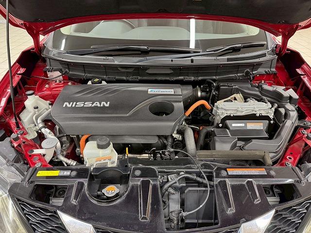 エクストレイル ２０Ｘ　ハイブリッド　エマージェンシーブレーキＰ　全方位カメラ／純正ナビ／クルーズコントロール／シートヒーター／Ｂｌｕｅｔｏｏｔｈ接続／ステアリングスイッチ／フルセグＴＶ／プッシュスタート／ＥＴＣ車載器／デジタルインナーミラー／純正アルミホイール（70枚目）