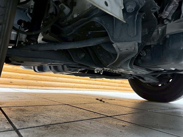 ハイエースバン ロングスーパーGL 両側電動/サイドカメラ/ETC車載器/LEDヘッドライト/Bluetooth接続/純正ナビ/フルセグTV/AC100V/バックカメラ/衝突軽減/レーンキープアシスト/プッシュスタート/フォグランプ/(35枚目)