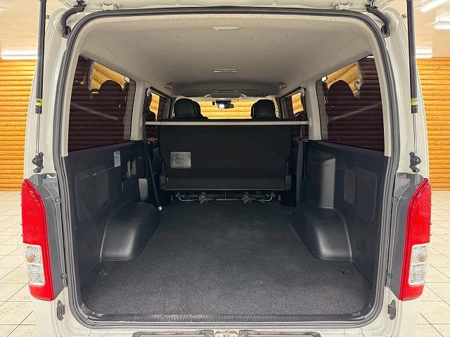 ハイエースバン ロングスーパーGL 両側電動/サイドカメラ/ETC車載器/LEDヘッドライト/Bluetooth接続/純正ナビ/フルセグTV/AC100V/バックカメラ/衝突軽減/レーンキープアシスト/プッシュスタート/フォグランプ/(40枚目)