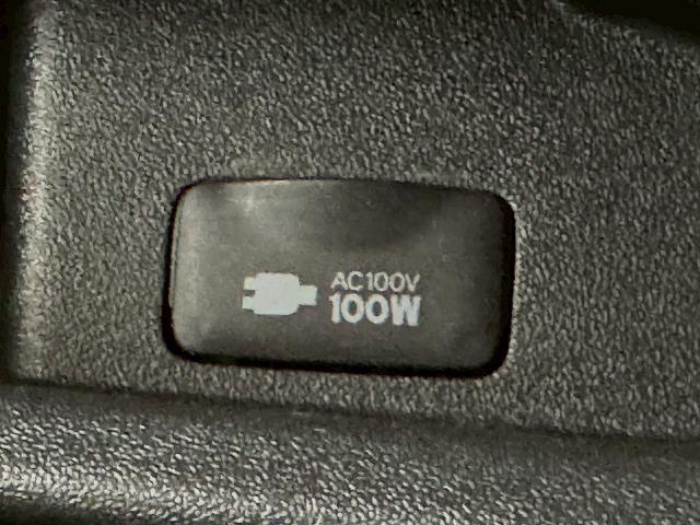 ハイエースバン ロングスーパーGL 両側電動/サイドカメラ/ETC車載器/LEDヘッドライト/Bluetooth接続/純正ナビ/フルセグTV/AC100V/バックカメラ/衝突軽減/レーンキープアシスト/プッシュスタート/フォグランプ/(64枚目)