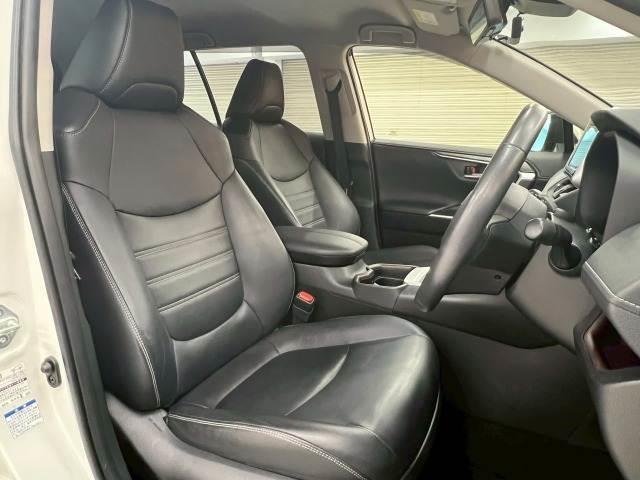 ＲＡＶ４ Ｇ　Ｚパッケージ　純正９型ナビ／追従クルーズ／シートヒーター／モデリスタエアロ／ブラインドスポットモニター／デジタルインナーミラー／電動リアゲート／シートメモリ／ステアリングヒーター／Ｂカメラ／ワイヤレス充電／ＥＴＣ（9枚目）