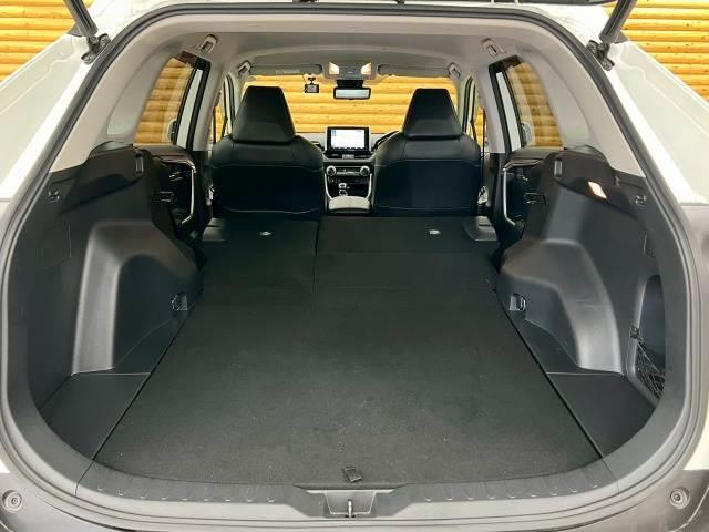 ＲＡＶ４ Ｇ　Ｚパッケージ　純正９型ナビ／追従クルーズ／シートヒーター／モデリスタエアロ／ブラインドスポットモニター／デジタルインナーミラー／電動リアゲート／シートメモリ／ステアリングヒーター／Ｂカメラ／ワイヤレス充電／ＥＴＣ（20枚目）