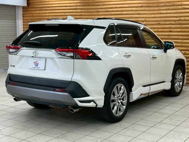 ＲＡＶ４ Ｇ　Ｚパッケージ　純正９型ナビ／追従クルーズ／シートヒーター／モデリスタエアロ／ブラインドスポットモニター／デジタルインナーミラー／電動リアゲート／シートメモリ／ステアリングヒーター／Ｂカメラ／ワイヤレス充電／ＥＴＣ（29枚目）