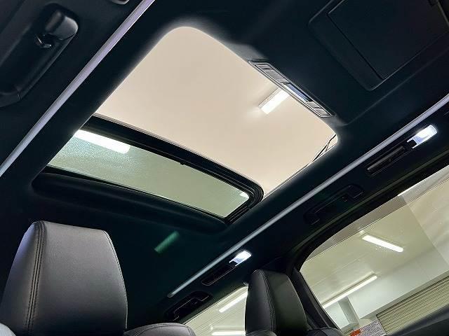 ヴェルファイアハイブリッド Z ゴールデンアイズ サンルーフ/電動ハッチバック/両側電動/クリアランスソナー/スマートキー/プッシュスタート/オートマチックハイビーム/フルセグTV/クルーズコントロール/オートエアコン/電動格納ミラー/LEDヘッド(8枚目)