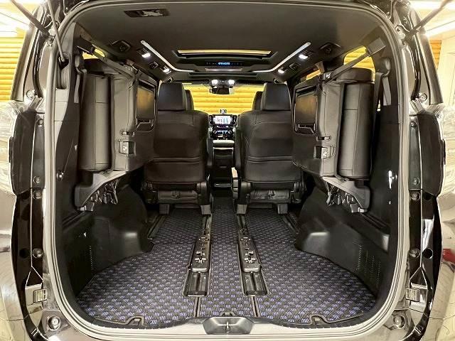 ヴェルファイアハイブリッド Z ゴールデンアイズ サンルーフ/電動ハッチバック/両側電動/クリアランスソナー/スマートキー/プッシュスタート/オートマチックハイビーム/フルセグTV/クルーズコントロール/オートエアコン/電動格納ミラー/LEDヘッド(20枚目)