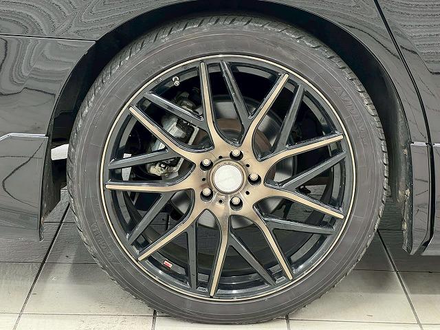 ヴェルファイアハイブリッド Z ゴールデンアイズ サンルーフ/電動ハッチバック/両側電動/クリアランスソナー/スマートキー/プッシュスタート/オートマチックハイビーム/フルセグTV/クルーズコントロール/オートエアコン/電動格納ミラー/LEDヘッド(23枚目)