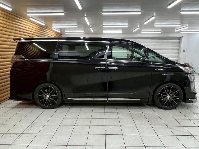 ヴェルファイアハイブリッド Z ゴールデンアイズ サンルーフ/電動ハッチバック/両側電動/クリアランスソナー/スマートキー/プッシュスタート/オートマチックハイビーム/フルセグTV/クルーズコントロール/オートエアコン/電動格納ミラー/LEDヘッド(38枚目)