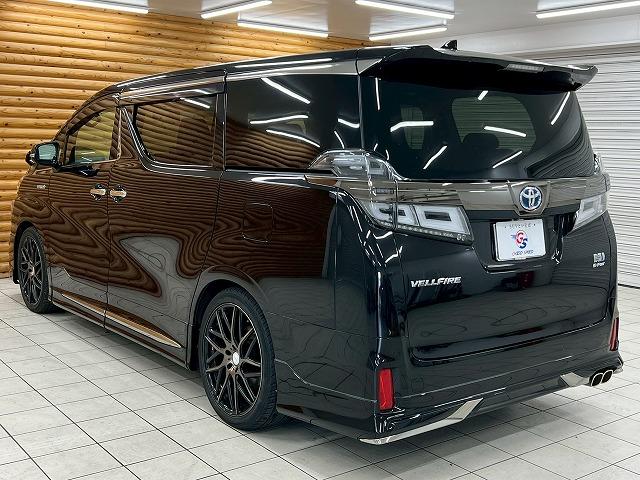 ヴェルファイアハイブリッド Z ゴールデンアイズ サンルーフ/電動ハッチバック/両側電動/クリアランスソナー/スマートキー/プッシュスタート/オートマチックハイビーム/フルセグTV/クルーズコントロール/オートエアコン/電動格納ミラー/LEDヘッド(40枚目)