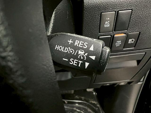 ヴェルファイアハイブリッド Z ゴールデンアイズ サンルーフ/電動ハッチバック/両側電動/クリアランスソナー/スマートキー/プッシュスタート/オートマチックハイビーム/フルセグTV/クルーズコントロール/オートエアコン/電動格納ミラー/LEDヘッド(44枚目)