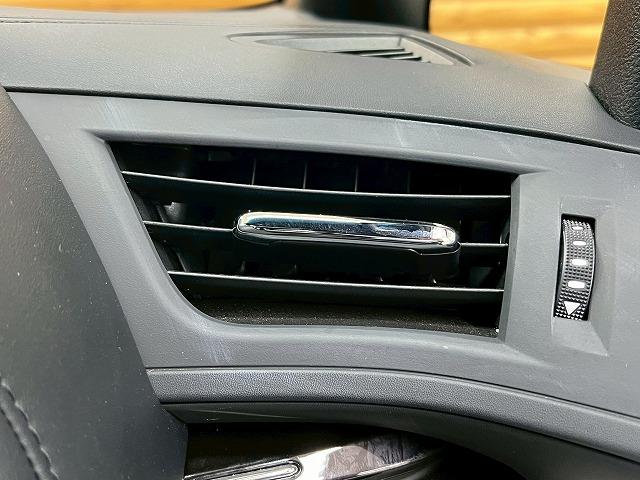 ヴェルファイアハイブリッド Z ゴールデンアイズ サンルーフ/電動ハッチバック/両側電動/クリアランスソナー/スマートキー/プッシュスタート/オートマチックハイビーム/フルセグTV/クルーズコントロール/オートエアコン/電動格納ミラー/LEDヘッド(54枚目)