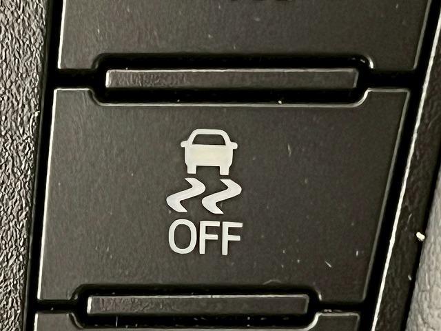 ヴェルファイアハイブリッド Z ゴールデンアイズ サンルーフ/電動ハッチバック/両側電動/クリアランスソナー/スマートキー/プッシュスタート/オートマチックハイビーム/フルセグTV/クルーズコントロール/オートエアコン/電動格納ミラー/LEDヘッド(65枚目)