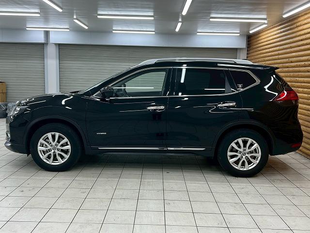 エクストレイル 20Xi ハイブリッド プロパイロット/電動リアゲート/全方位カメラ/メーカーナビ/フルセグTV/Bluetooth接続/ステアリングスイッチ/シートヒーター/デジタルインナーミラー/LED/ルーフレール/コーナーセンサー(41枚目)