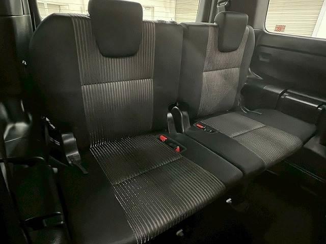 ヴォクシー ZS 純正9インチナビ/12.1インチフリップダウン/クルーズコントロール/両側パワースライドドア/Bluetooth接続/フルセグ/LEDヘッドライト/純正アルミ/フォグランプ/バックカメラ/ETC(11枚目)