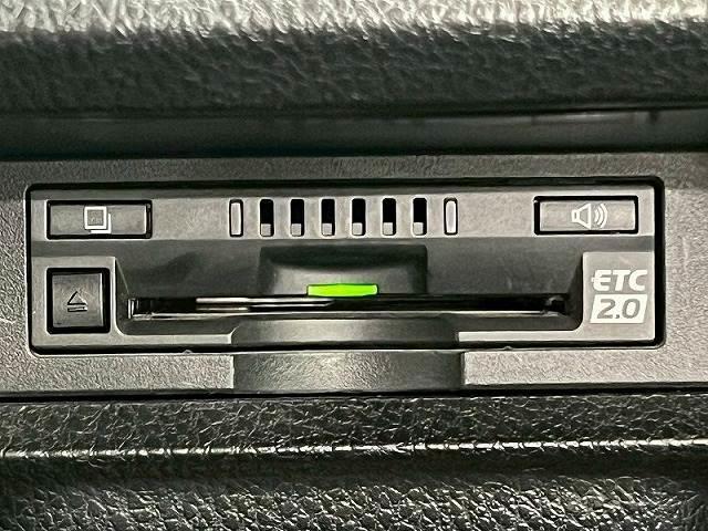 ヴォクシー ZS 純正9インチナビ/12.1インチフリップダウン/クルーズコントロール/両側パワースライドドア/Bluetooth接続/フルセグ/LEDヘッドライト/純正アルミ/フォグランプ/バックカメラ/ETC(12枚目)