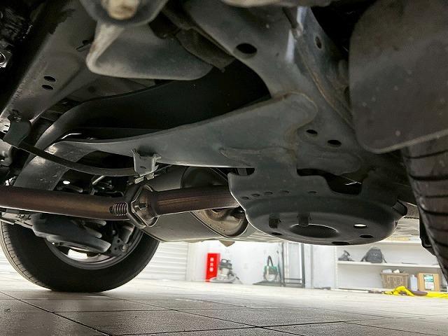 ヴォクシー ZS 純正9インチナビ/12.1インチフリップダウン/クルーズコントロール/両側パワースライドドア/Bluetooth接続/フルセグ/LEDヘッドライト/純正アルミ/フォグランプ/バックカメラ/ETC(37枚目)