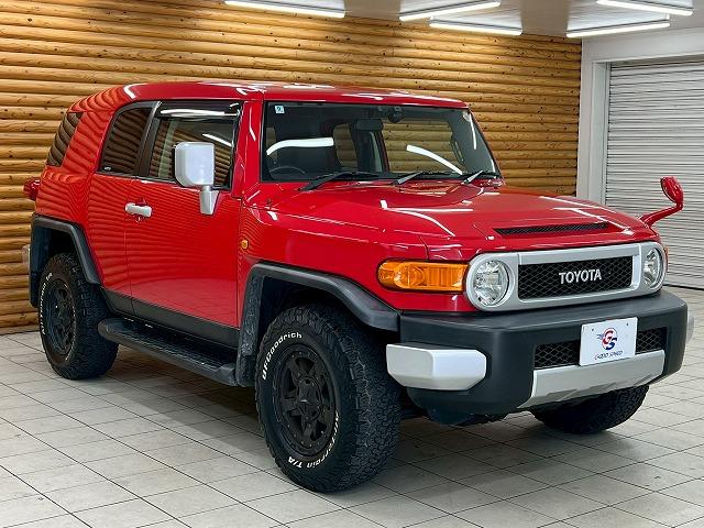 FJクルーザー レッドカラーパッケージ KMCホイール/クルーズコントロール/ETC/コーナーセンサー/横滑り防止装置/キーレス/バックカメラ/ステアリングリモコン/Bluetooth接続/オールテレンブロックタイヤ/(31枚目)