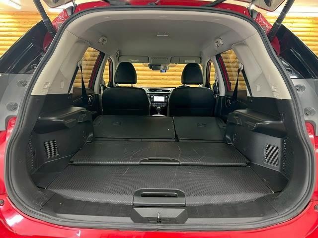 エクストレイル ２０Ｘｔｔ　エマージェンシーブレーキ　パッケージ　全周囲／シートヒーター／電動リアゲート／ＥＴＣ／クルーズコントロール／ダウンヒルアシストコントロール／オールモード４×４／コーナーセンサー／インテリキー／プッシュスタート／電動格納ミラー／オートＡＣ（20枚目）