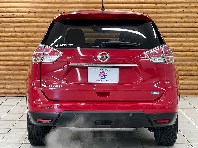 エクストレイル ２０Ｘｔｔ　エマージェンシーブレーキ　パッケージ　全周囲／シートヒーター／電動リアゲート／ＥＴＣ／クルーズコントロール／ダウンヒルアシストコントロール／オールモード４×４／コーナーセンサー／インテリキー／プッシュスタート／電動格納ミラー／オートＡＣ（28枚目）