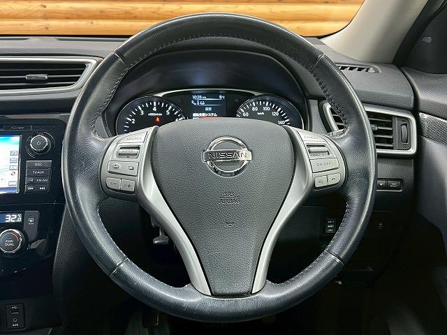 エクストレイル ２０Ｘｔｔ　エマージェンシーブレーキ　パッケージ　全周囲／シートヒーター／電動リアゲート／ＥＴＣ／クルーズコントロール／ダウンヒルアシストコントロール／オールモード４×４／コーナーセンサー／インテリキー／プッシュスタート／電動格納ミラー／オートＡＣ（44枚目）