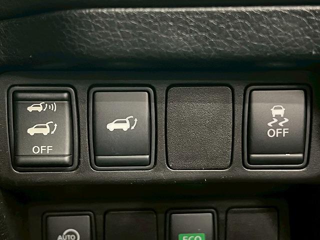 エクストレイル ２０Ｘｔｔ　エマージェンシーブレーキ　パッケージ　全周囲／シートヒーター／電動リアゲート／ＥＴＣ／クルーズコントロール／ダウンヒルアシストコントロール／オールモード４×４／コーナーセンサー／インテリキー／プッシュスタート／電動格納ミラー／オートＡＣ（49枚目）