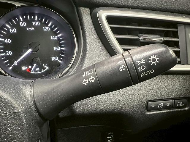 エクストレイル ２０Ｘｔｔ　エマージェンシーブレーキ　パッケージ　全周囲／シートヒーター／電動リアゲート／ＥＴＣ／クルーズコントロール／ダウンヒルアシストコントロール／オールモード４×４／コーナーセンサー／インテリキー／プッシュスタート／電動格納ミラー／オートＡＣ（59枚目）