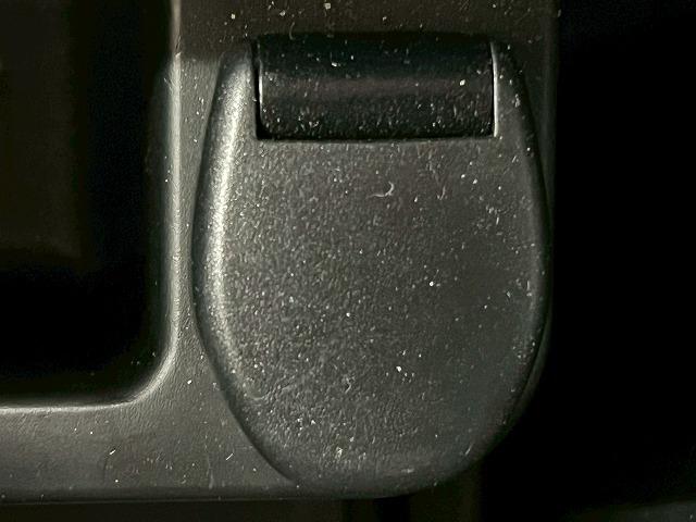 エクストレイル ２０Ｘｔｔ　エマージェンシーブレーキ　パッケージ　全周囲／シートヒーター／電動リアゲート／ＥＴＣ／クルーズコントロール／ダウンヒルアシストコントロール／オールモード４×４／コーナーセンサー／インテリキー／プッシュスタート／電動格納ミラー／オートＡＣ（64枚目）