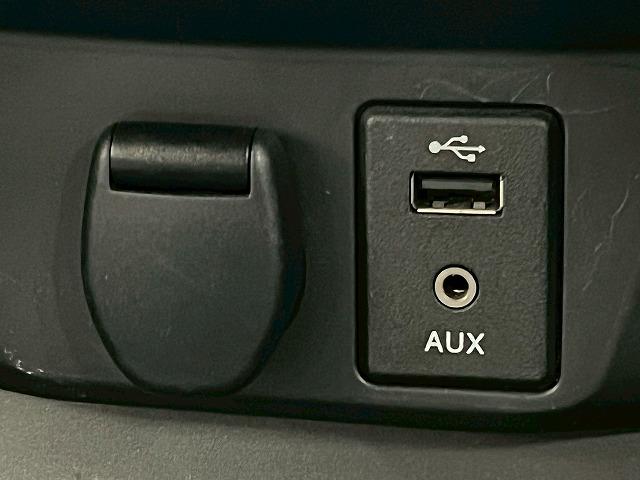 エクストレイル ２０Ｘｔｔ　エマージェンシーブレーキ　パッケージ　全周囲／シートヒーター／電動リアゲート／ＥＴＣ／クルーズコントロール／ダウンヒルアシストコントロール／オールモード４×４／コーナーセンサー／インテリキー／プッシュスタート／電動格納ミラー／オートＡＣ（65枚目）