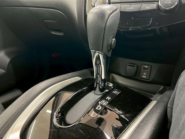 エクストレイル ２０Ｘｔｔ　エマージェンシーブレーキ　パッケージ　全周囲／シートヒーター／電動リアゲート／ＥＴＣ／クルーズコントロール／ダウンヒルアシストコントロール／オールモード４×４／コーナーセンサー／インテリキー／プッシュスタート／電動格納ミラー／オートＡＣ（66枚目）