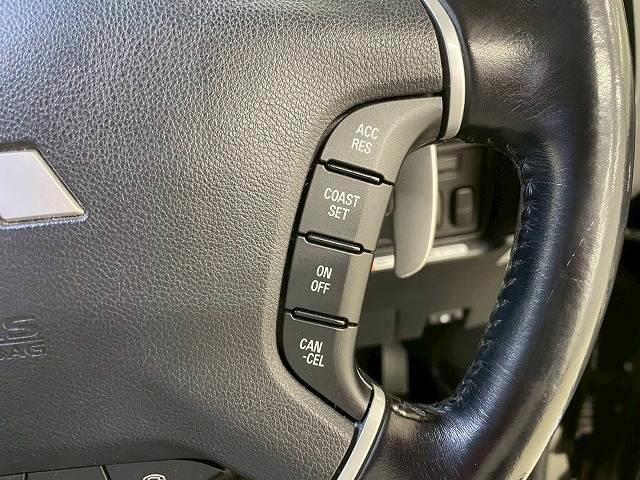 デリカＤ：５ Ｄ　プレミアム　両側電動パワスラ／電動リアゲート／シートヒーター／純正ナビ／バックカメラ／ユーザー買取車両／フォグランプ／７人乗り／パワーシート／クルーズコントロール／ステアリングスイッチ／純正アルミホイール（16枚目）