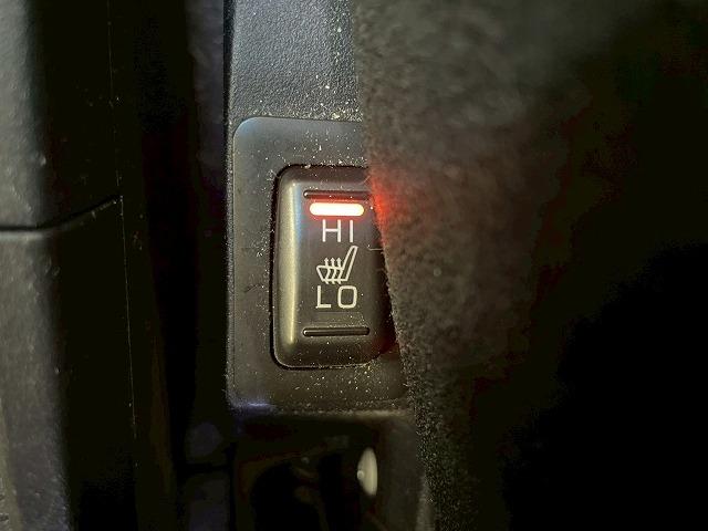 デリカＤ：５ Ｄ　プレミアム　両側電動パワスラ／電動リアゲート／シートヒーター／純正ナビ／バックカメラ／ユーザー買取車両／フォグランプ／７人乗り／パワーシート／クルーズコントロール／ステアリングスイッチ／純正アルミホイール（44枚目）