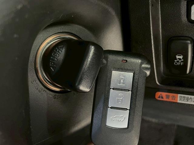 デリカＤ：５ Ｄ　プレミアム　両側電動パワスラ／電動リアゲート／シートヒーター／純正ナビ／バックカメラ／ユーザー買取車両／フォグランプ／７人乗り／パワーシート／クルーズコントロール／ステアリングスイッチ／純正アルミホイール（46枚目）