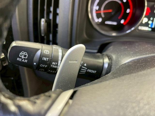 デリカＤ：５ Ｄ　プレミアム　両側電動パワスラ／電動リアゲート／シートヒーター／純正ナビ／バックカメラ／ユーザー買取車両／フォグランプ／７人乗り／パワーシート／クルーズコントロール／ステアリングスイッチ／純正アルミホイール（57枚目）