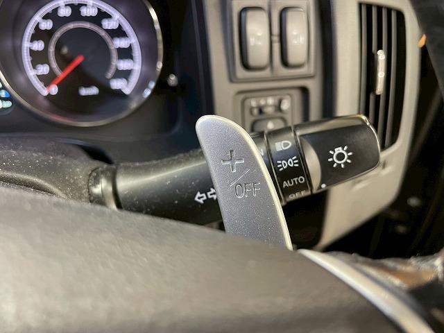 デリカＤ：５ Ｄ　プレミアム　両側電動パワスラ／電動リアゲート／シートヒーター／純正ナビ／バックカメラ／ユーザー買取車両／フォグランプ／７人乗り／パワーシート／クルーズコントロール／ステアリングスイッチ／純正アルミホイール（58枚目）