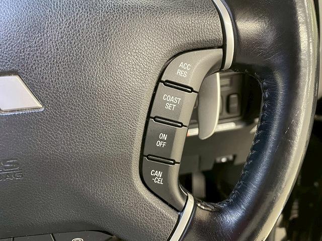 デリカＤ：５ Ｄ　プレミアム　両側電動パワスラ／電動リアゲート／シートヒーター／純正ナビ／バックカメラ／ユーザー買取車両／フォグランプ／７人乗り／パワーシート／クルーズコントロール／ステアリングスイッチ／純正アルミホイール（61枚目）