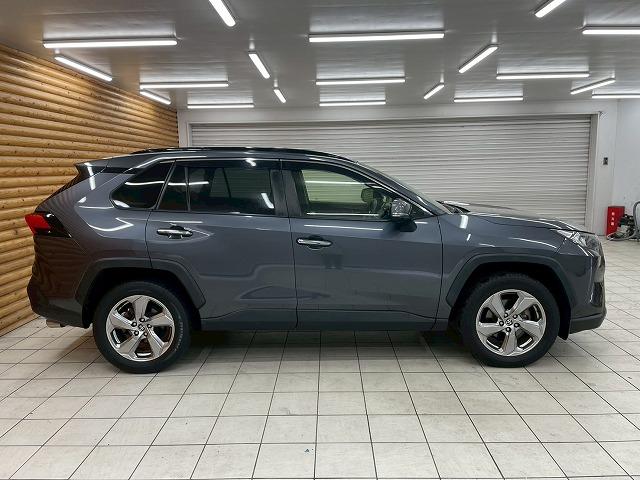 RAV4 G 全周囲/ブラインドスポットモニター/電動リアゲート/シートヒーター/レーダークルーズコントロール/純正ナビ/フルセグTV/Bluetooth接続/ディスプレイオーディオ/プッシュスタート/パワーシート(37枚目)