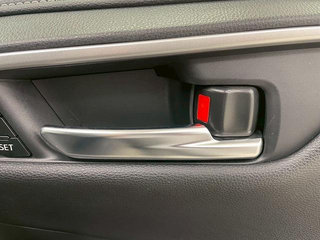 RAV4 G 全周囲/ブラインドスポットモニター/電動リアゲート/シートヒーター/レーダークルーズコントロール/純正ナビ/フルセグTV/Bluetooth接続/ディスプレイオーディオ/プッシュスタート/パワーシート(48枚目)