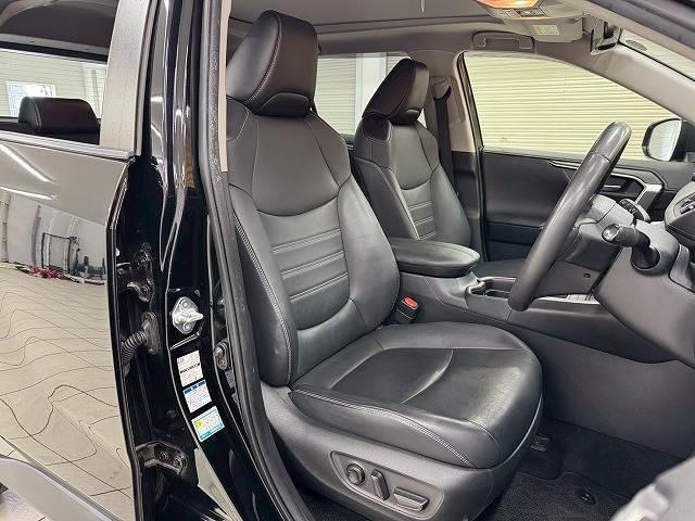 RAV4 G 全方位カメラ/シートヒーター/サンルーフ/ブラインドスポットモニター/追従クルコン/電動リアゲート/シートメモリ/コーナーセンサー/パワーシート/ETC/プッシュスタート/ステアリングリモコン(9枚目)