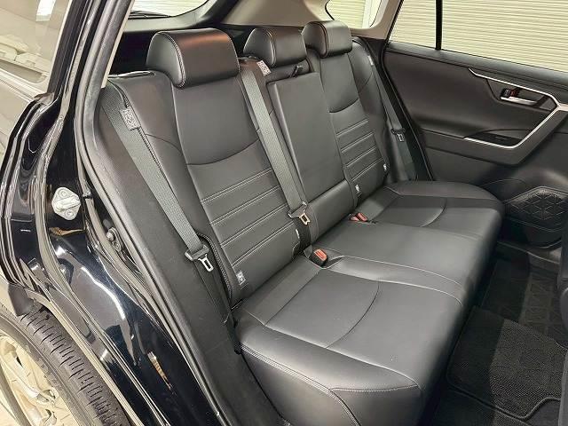 RAV4 G 全方位カメラ/シートヒーター/サンルーフ/ブラインドスポットモニター/追従クルコン/電動リアゲート/シートメモリ/コーナーセンサー/パワーシート/ETC/プッシュスタート/ステアリングリモコン(10枚目)
