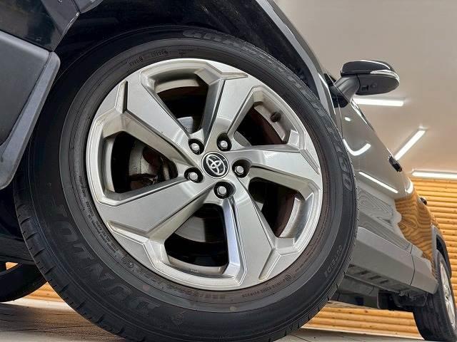 RAV4 G 全方位カメラ/シートヒーター/サンルーフ/ブラインドスポットモニター/追従クルコン/電動リアゲート/シートメモリ/コーナーセンサー/パワーシート/ETC/プッシュスタート/ステアリングリモコン(12枚目)