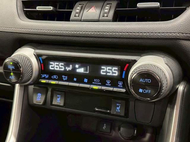 RAV4 G 全方位カメラ/シートヒーター/サンルーフ/ブラインドスポットモニター/追従クルコン/電動リアゲート/シートメモリ/コーナーセンサー/パワーシート/ETC/プッシュスタート/ステアリングリモコン(13枚目)