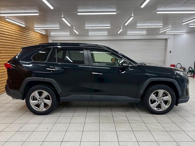 RAV4 G 全方位カメラ/シートヒーター/サンルーフ/ブラインドスポットモニター/追従クルコン/電動リアゲート/シートメモリ/コーナーセンサー/パワーシート/ETC/プッシュスタート/ステアリングリモコン(44枚目)