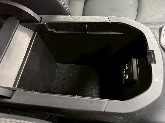 RAV4 G 全方位カメラ/シートヒーター/サンルーフ/ブラインドスポットモニター/追従クルコン/電動リアゲート/シートメモリ/コーナーセンサー/パワーシート/ETC/プッシュスタート/ステアリングリモコン(58枚目)