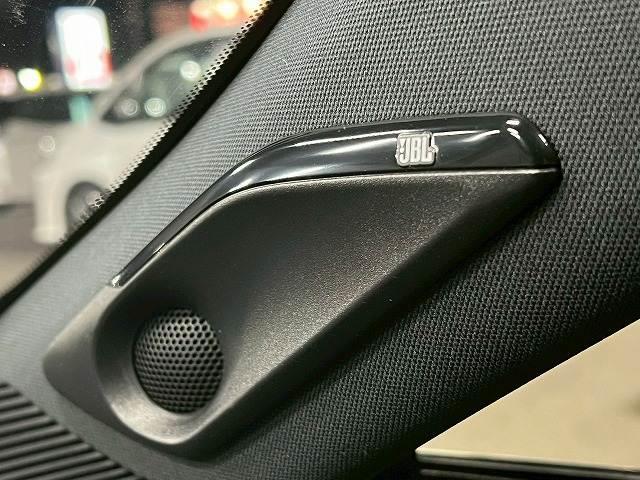 ハリアーハイブリッド Ｚ　全方位／サンルーフ／ＪＢＬ／モデリスタエアロ／４ＷＤ／追従クルーズコントロール／オートハイビーム／デジタルインナーミラー／電動ハッチバック／ブラインドスポットモニター／パワーシート／（16枚目）