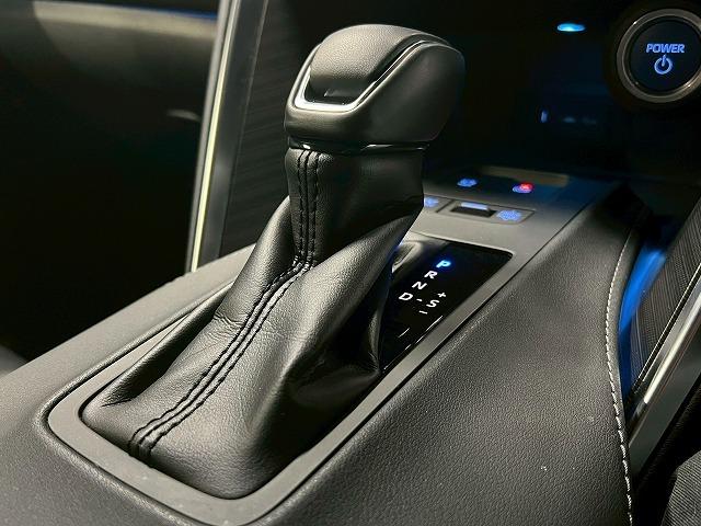 ハリアーハイブリッド Ｚ　全方位／サンルーフ／ＪＢＬ／モデリスタエアロ／４ＷＤ／追従クルーズコントロール／オートハイビーム／デジタルインナーミラー／電動ハッチバック／ブラインドスポットモニター／パワーシート／（31枚目）